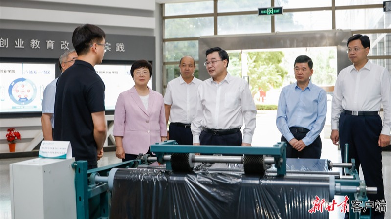 胡昌升在甘肅農業大學蘭州交通大學調研時強調傾情傾智傾力做好高校畢業生就業工作 為譜寫中國式現代化甘肅篇章提供人才保障石謀軍參加